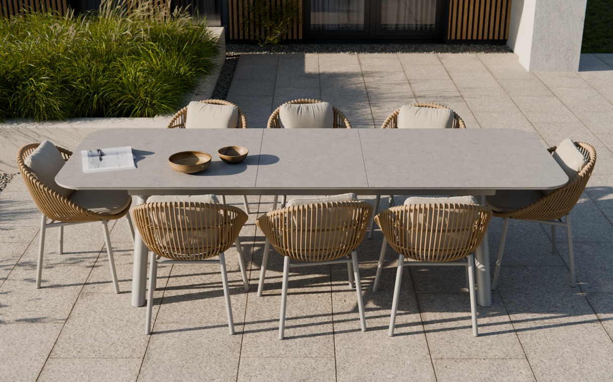 Ambientebild Royal Garden Free Ausziehtisch Fairstone 220/260 x 100 cm Sand
