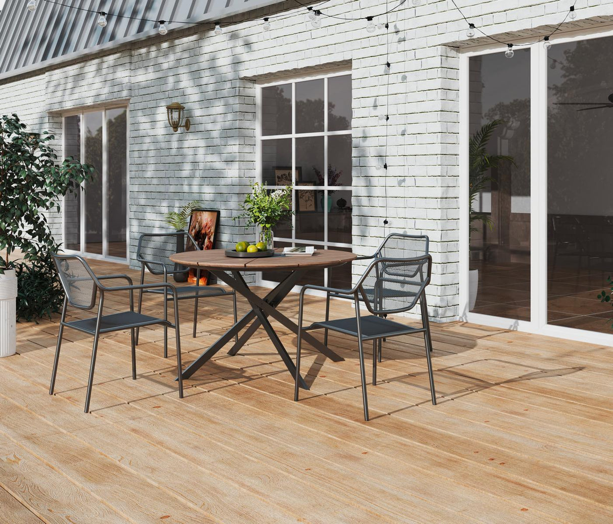 Ambientebild MWH Bruno stapelbarer Gartenstuhl Streckmetall