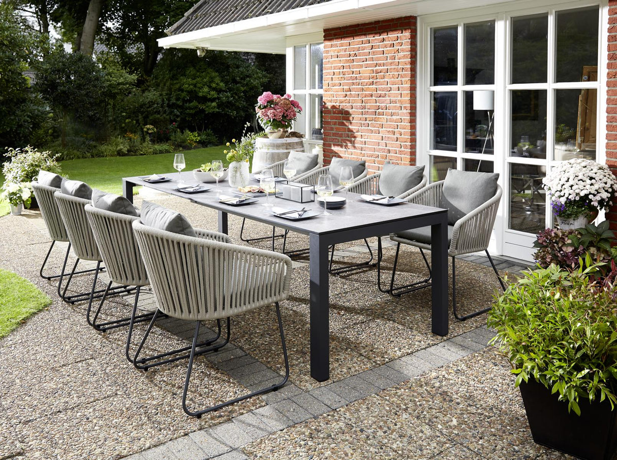 Ambientebild Diamond Garden Kos Gartenstuhl Edelstahl Rope Hell- & Dunkelgrau