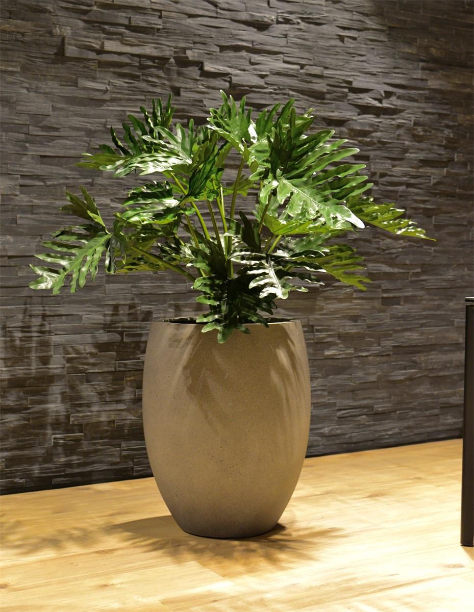 Ambientebild Luca Lifestyle Grigio hoher Ballon-Pflanzkübel aus Fiberglas Betonoptik