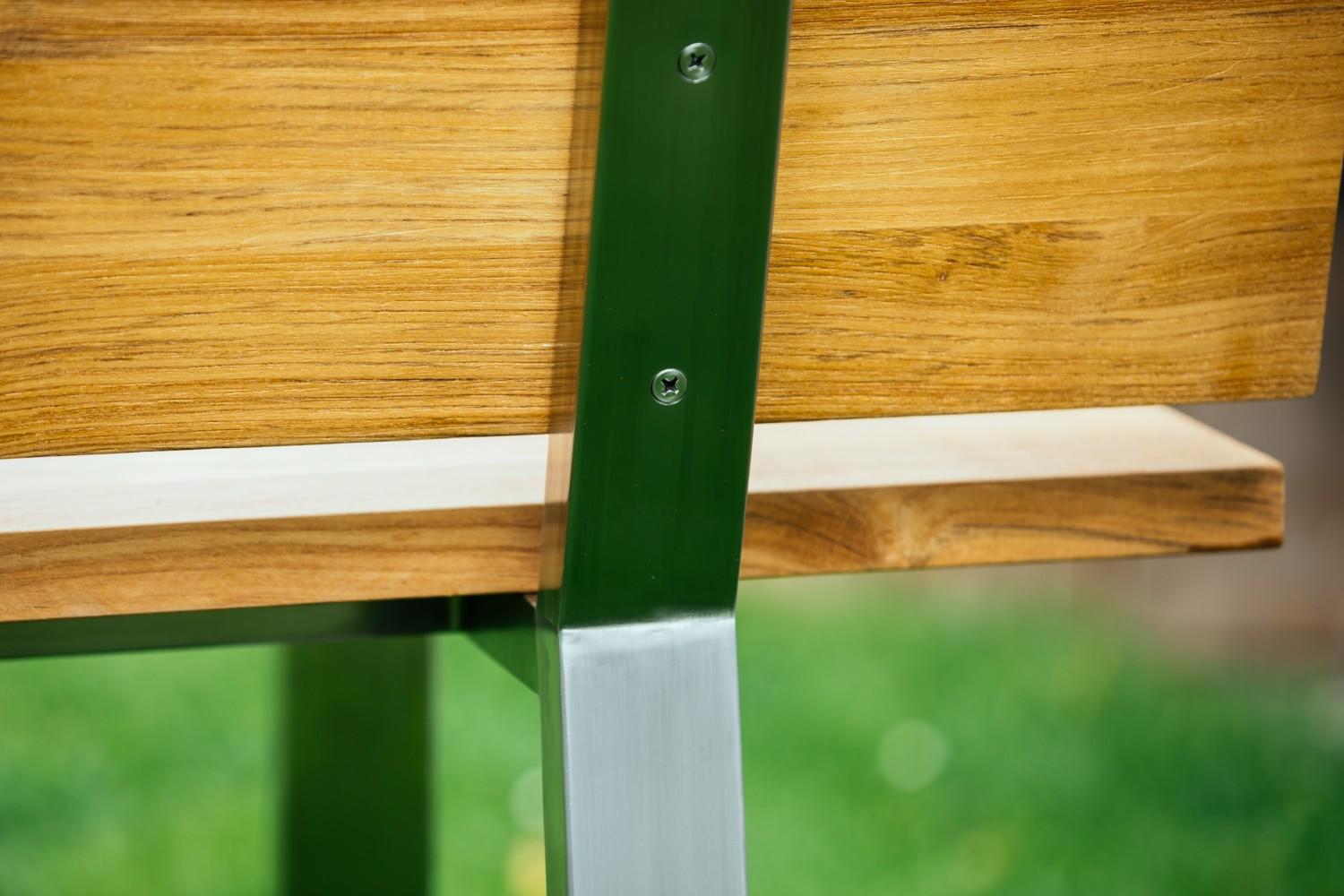 Teakholz für Gartenmöbel - natürliche Eleganz und außergewöhnliche Langlebigkeit