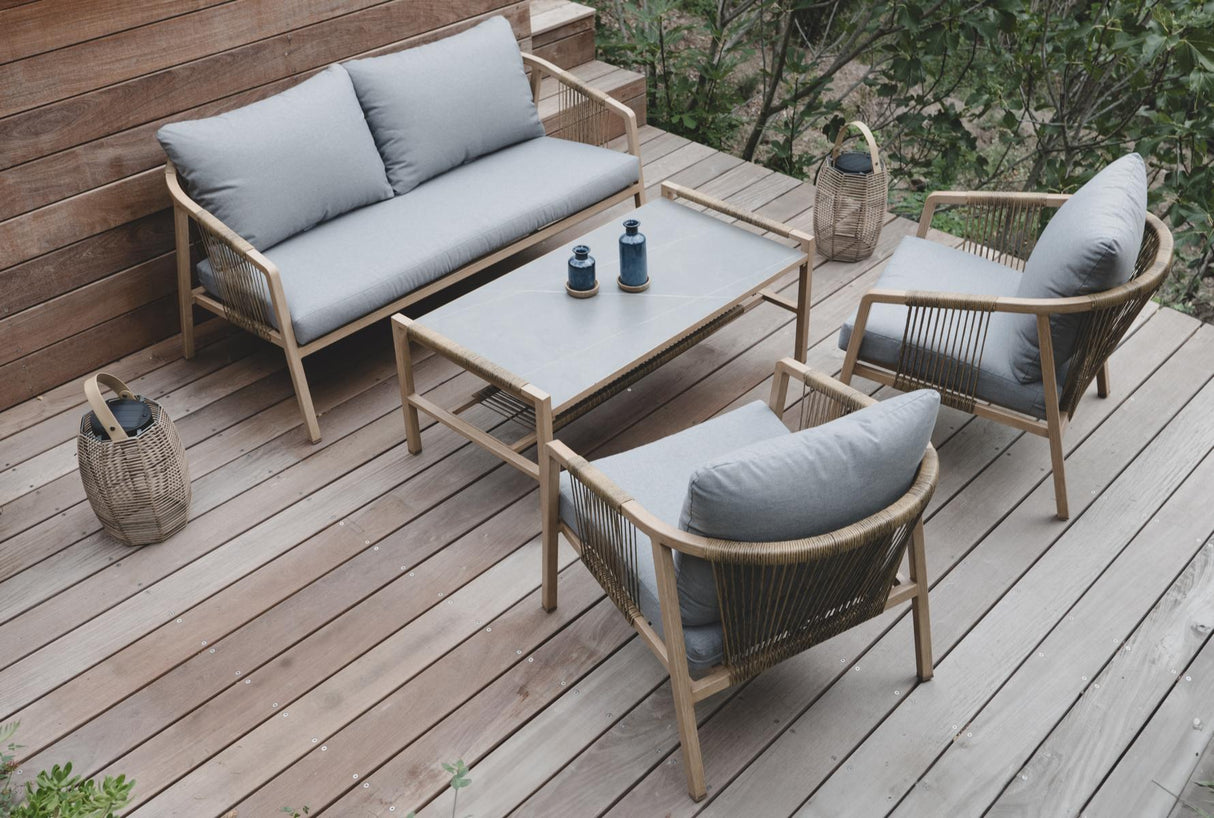 Zuordnung gegenüber Ambientebild creador Kanto Gartenlounge-Set 4-teilig aus Aluminium mit Fairstone-Tisch