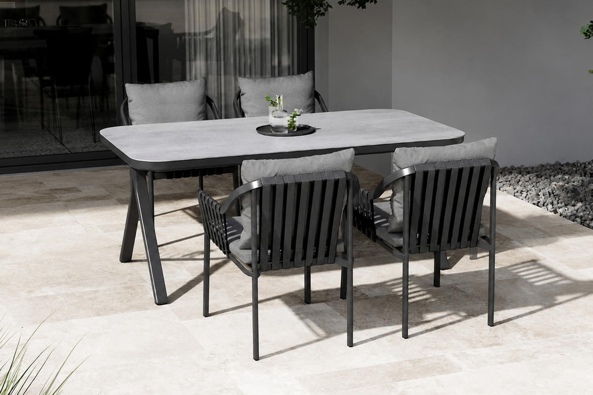 MWH Puro & Patro Gartentisch-Set 180x100 cm mit 4 Stühlen Anthrazit Ambientebild